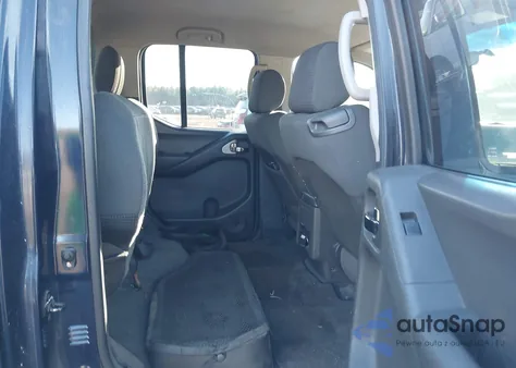 2006 Nissan Frontier Nismo Off Road из США, поврежденный, VIN 1N6AD07W26C402416